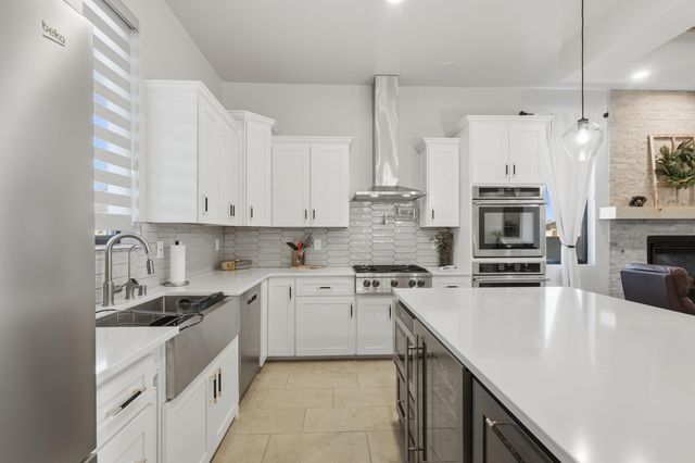 3317 Palmyra Court NE, Rio Rancho, NM 87144