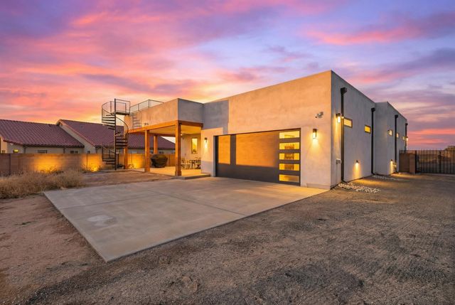 3317 Palmyra Court NE, Rio Rancho, NM 87144