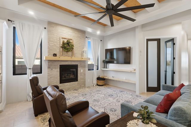 3317 Palmyra Court NE, Rio Rancho, NM 87144