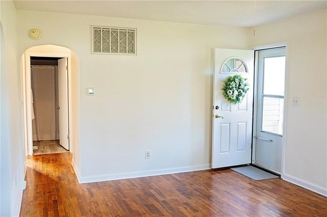 603 S Sycamore Street, Ottawa, KS 66067