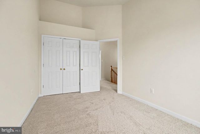 9715 LUGUNA RD, Baltimore, MD 21220
