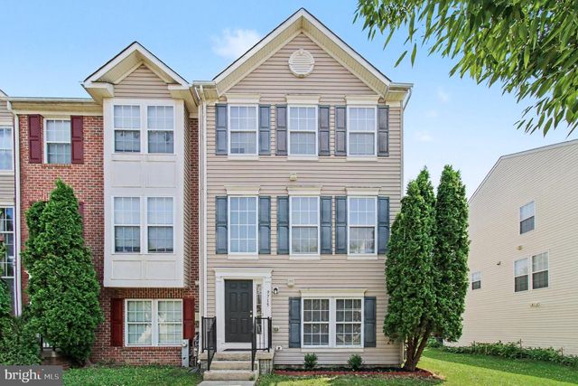 9715 LUGUNA RD, Baltimore, MD 21220