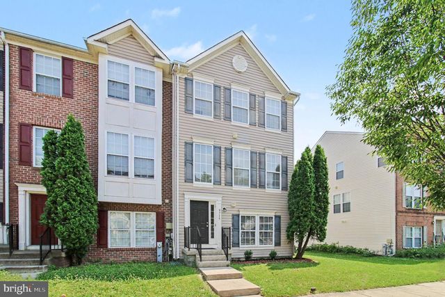 9715 LUGUNA RD, Baltimore, MD 21220