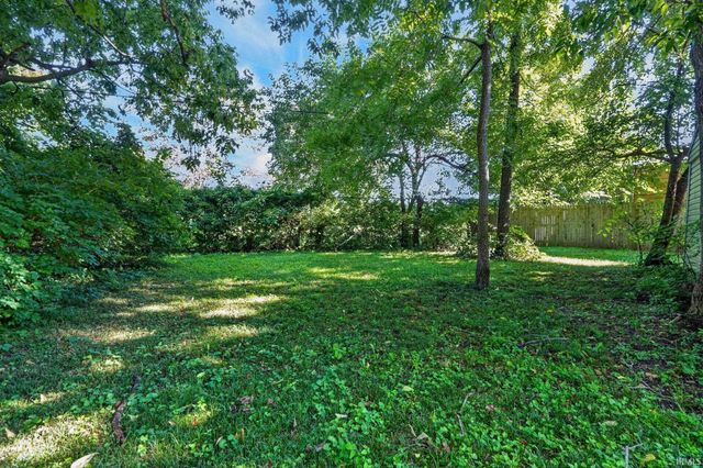 936 Greenwich Road, Lafayette, IN 47905