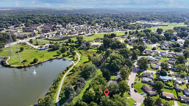 936 Greenwich Road, Lafayette, IN 47905