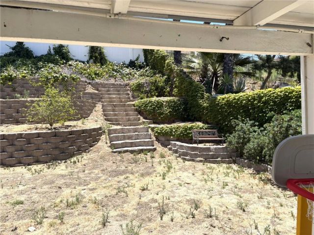 22552 Barcotta Drive, Saugus, CA 91350