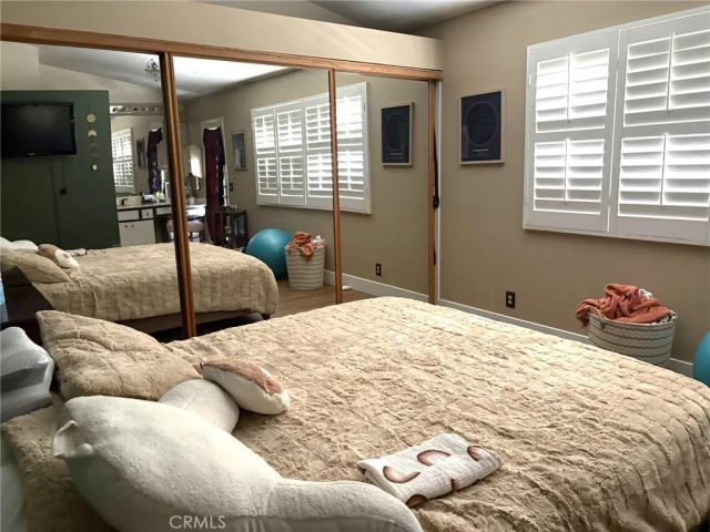 22552 Barcotta Drive, Saugus, CA 91350