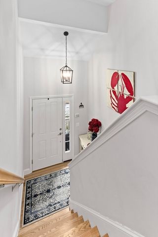 9 Sunflower Way, Plymouth, MA 02360