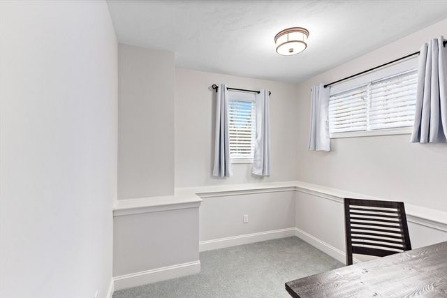 9 Sunflower Way, Plymouth, MA 02360