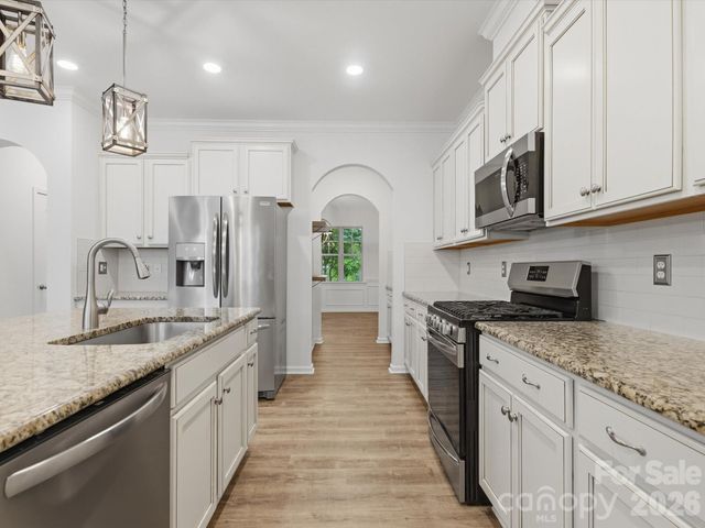 1049 Bannister Road, Waxhaw, NC 28173