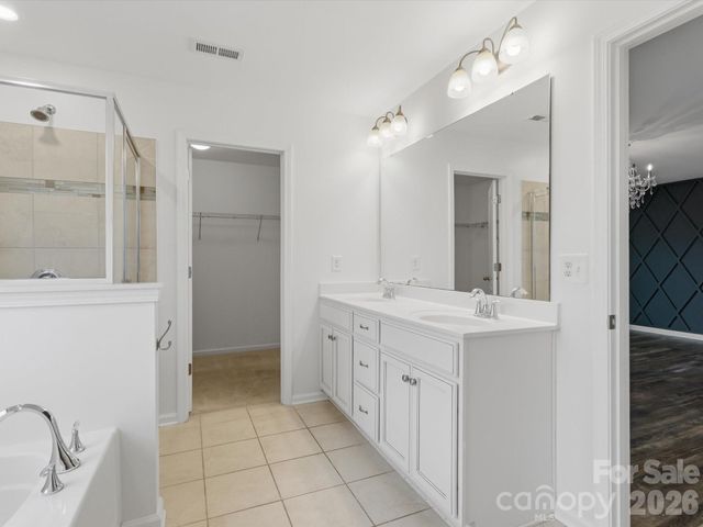 1049 Bannister Road, Waxhaw, NC 28173