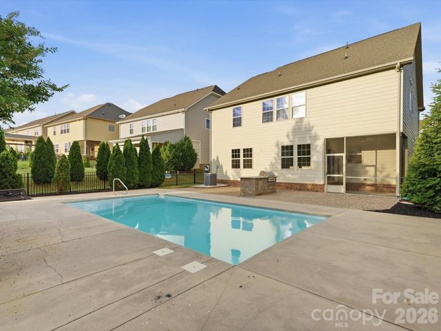 1049 Bannister Road, Waxhaw, NC 28173