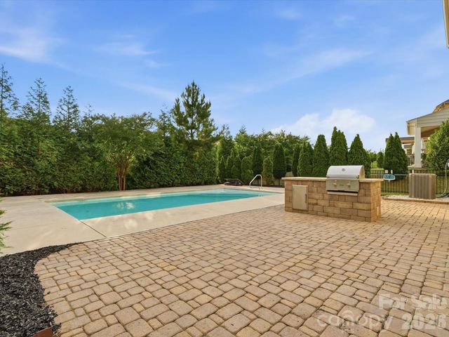 1049 Bannister Road, Waxhaw, NC 28173