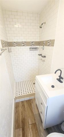 301 SE AVENUE B 4, Winter Haven, FL 33880