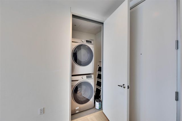 301 West Ave 1103, Austin, TX 78701