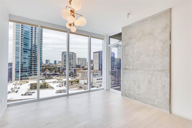 301 West Ave 1103, Austin, TX 78701