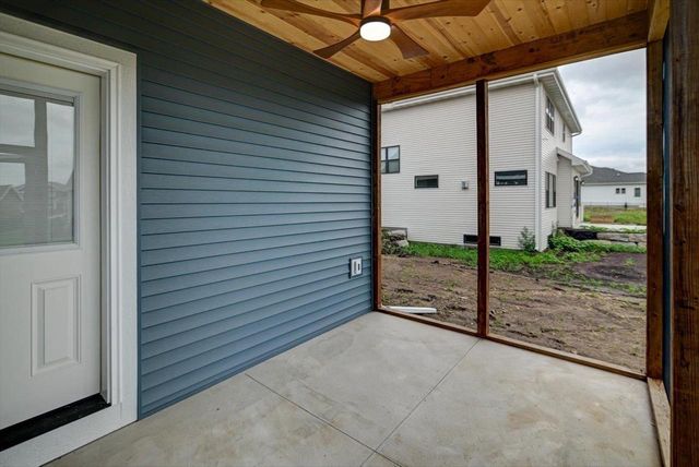 1273 Stonehaven Drive, Sun Prairie, WI 53590