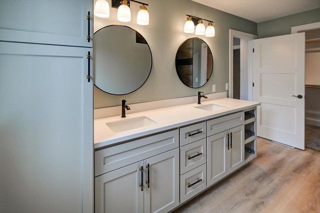 1273 Stonehaven Drive, Sun Prairie, WI 53590