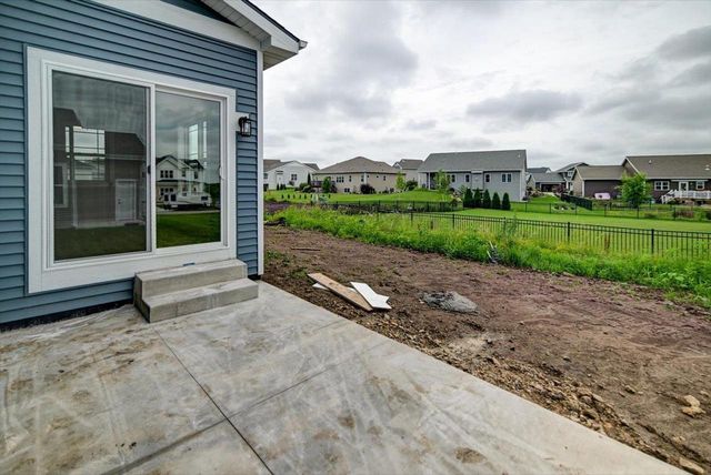 1273 Stonehaven Drive, Sun Prairie, WI 53590