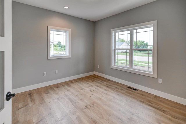 1273 Stonehaven Drive, Sun Prairie, WI 53590