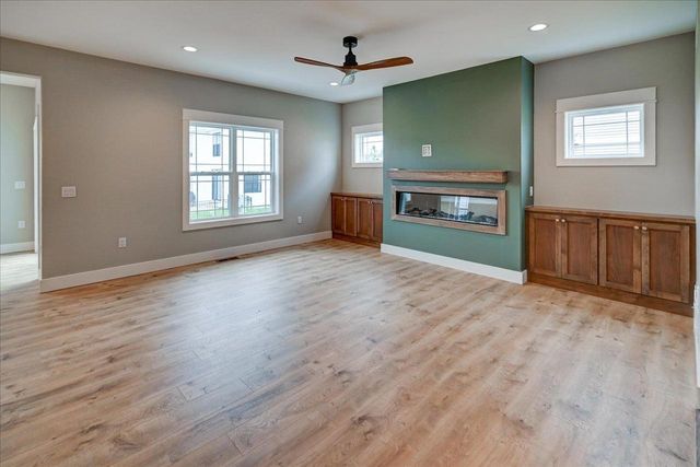 1273 Stonehaven Drive, Sun Prairie, WI 53590