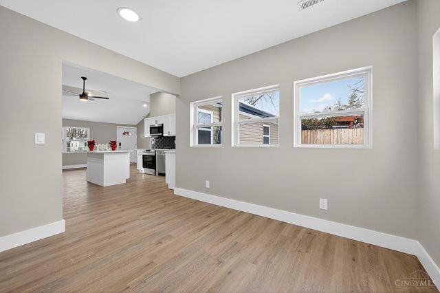 60 S Orchard Circle, Blanchester, OH 45107