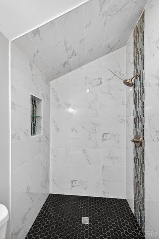 60 S Orchard Circle, Blanchester, OH 45107