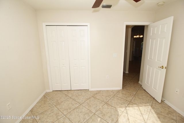 618 Sturbridge Terrace SE, Palm Bay, FL 32909