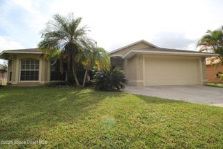 618 Sturbridge Terrace SE, Palm Bay, FL 32909