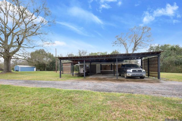 17018 Old Jefferson, Prairieville, LA 70769
