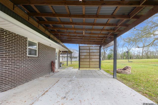 17018 Old Jefferson, Prairieville, LA 70769