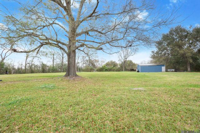 17018 Old Jefferson, Prairieville, LA 70769
