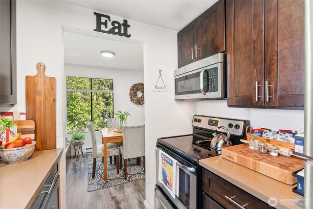 9010 236th Street SW, Edmonds, WA 98026