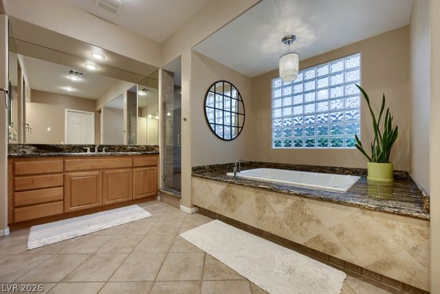 11686 Glowing Sunset Lane, Las Vegas, NV 89135