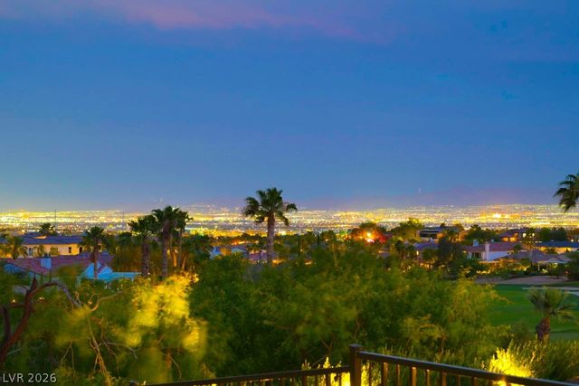 11686 Glowing Sunset Lane, Las Vegas, NV 89135
