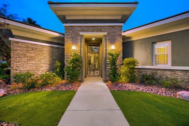 11686 Glowing Sunset Lane, Las Vegas, NV 89135