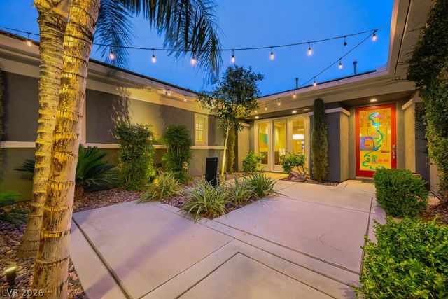 11686 Glowing Sunset Lane, Las Vegas, NV 89135