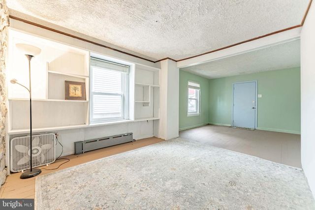 263 S MOUNT AIRY RD, Coatesville, PA 19320