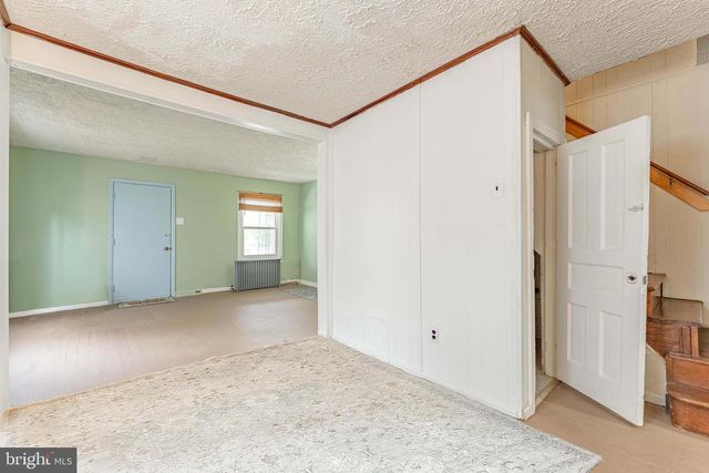 263 S MOUNT AIRY RD, Coatesville, PA 19320