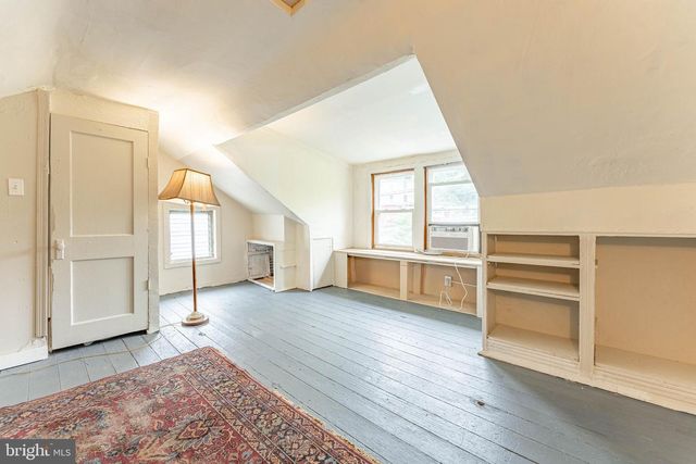 263 S MOUNT AIRY RD, Coatesville, PA 19320