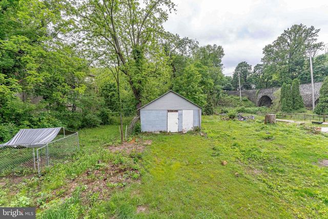 263 S MOUNT AIRY RD, Coatesville, PA 19320