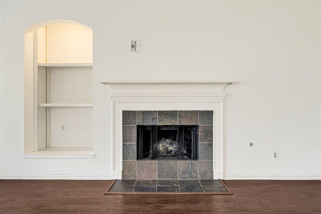7102 Hollow Field Lane, Cypress, TX 77433