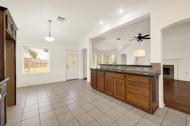 7102 Hollow Field Lane, Cypress, TX 77433