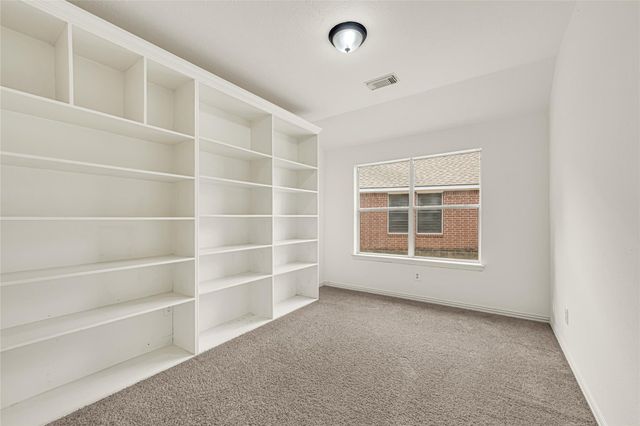 7102 Hollow Field Lane, Cypress, TX 77433