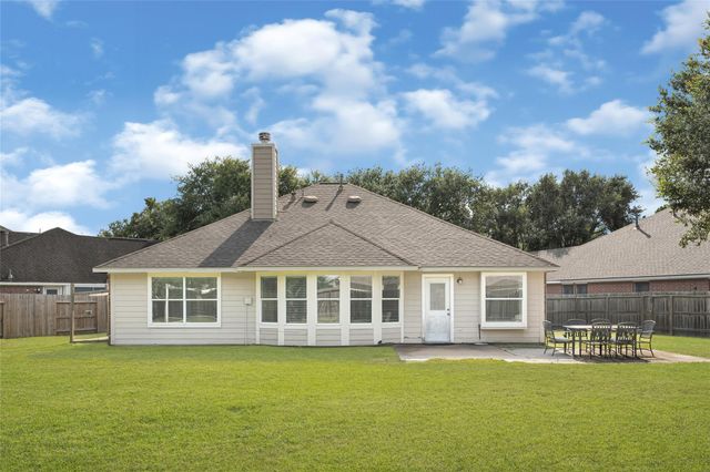 7102 Hollow Field Lane, Cypress, TX 77433