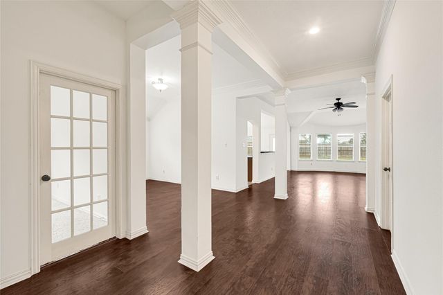 7102 Hollow Field Lane, Cypress, TX 77433