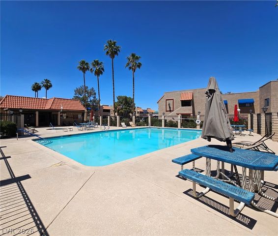 4121 Gannet Circle 412, Las Vegas, NV 89103