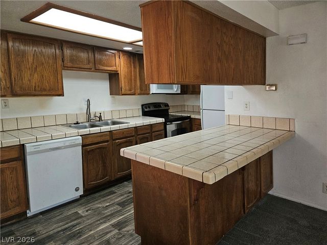 4121 Gannet Circle 412, Las Vegas, NV 89103