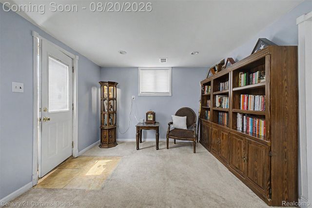 24393 Hanover Street, Dearborn Heights, MI 48125