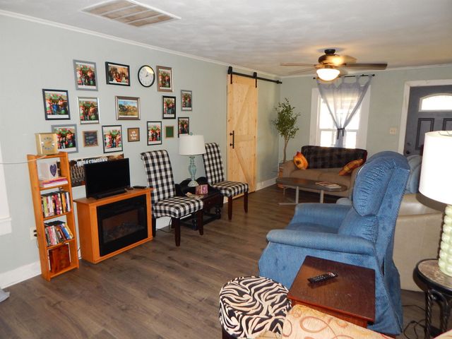 6008 DOE TRAIL, Gilmer, TX 75645